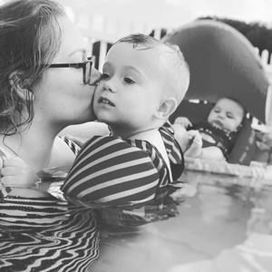 Meet your Posher, Whitney